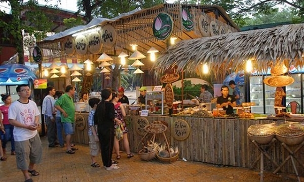 200 gian hàng tham gia Lễ hội du lịch và văn hóa ẩm thực Hà Nội