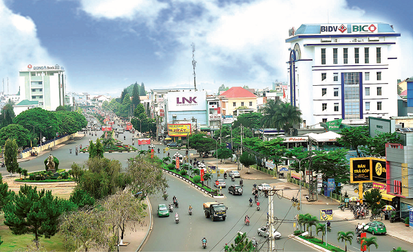   Thành phố Pleiku, đô thị tỉnh lỵ của Gia Lai