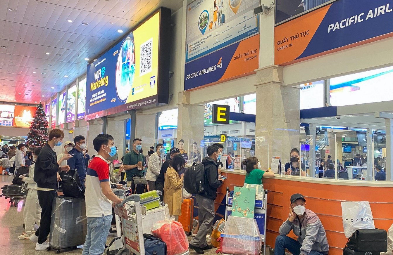 Hàng không tăng chuyến bay dịp Tết Quý Mão 2023 tại Tân Sơn Nhất