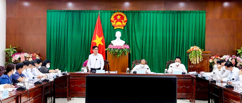 Ông Nguyễn Xuân Hải, Ủy viên Ban Thường vụ Thành ủy, Phó Chủ tịch Thường trực HĐND thành phố, phát biểu tại buổi giám sát.