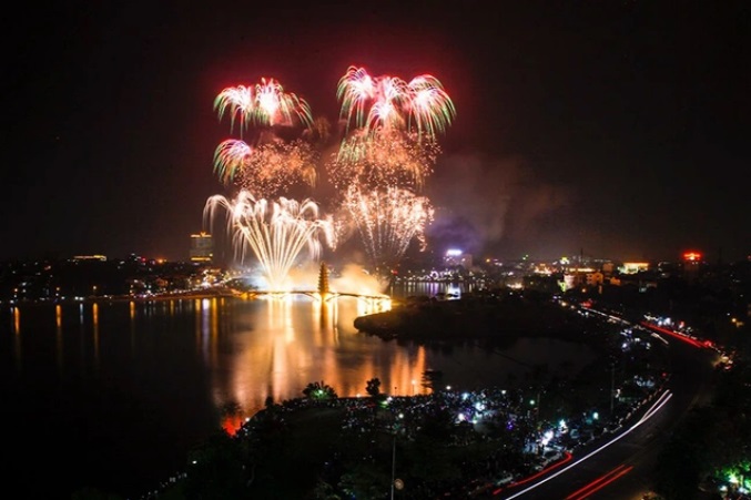 Huyện Thanh Thủy (Phú Thọ) sẽ tổ chức bắn pháo hoa để chào đón Tuần Du lịch Thanh Thuỷ - Mùa Thu năm 2022. Ảnh minh họa.