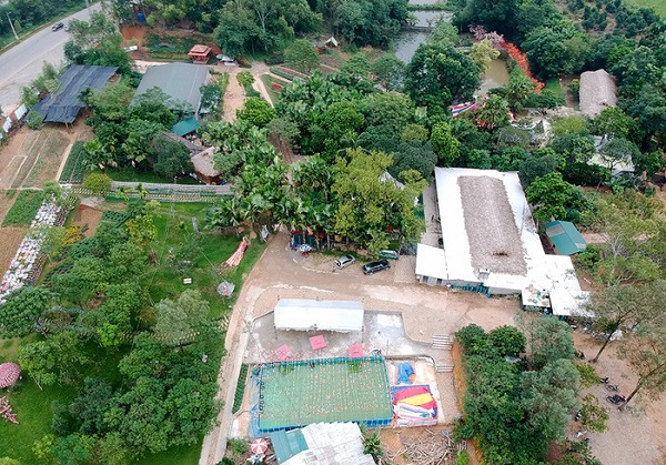   Toàn cảnh khu vui chơi Thu Cúc Garden tại khu 2, phường Vân Phú, thành phố Việt Trì
