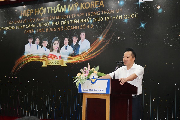 Ông Nguyễn Quốc Hùng – Tổng biên tập Báo Đời sống và Tiêu dùng phát biểu tại tọa đàm