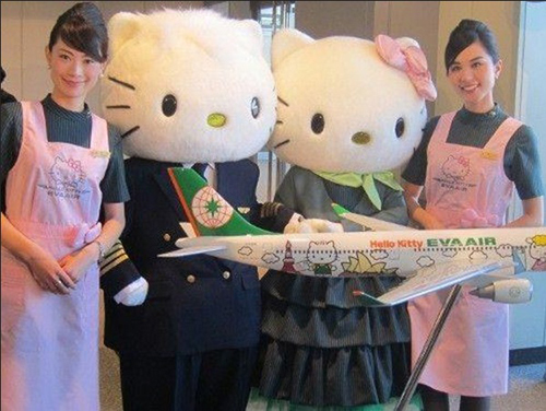 Máy bay dành riêng cho fan của Hello Kitty