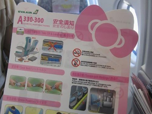 Máy bay dành riêng cho fan của Hello Kitty