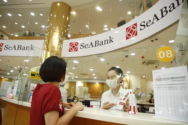 Phó Tổng Giám đốc SeABank bán xong gần 3 triệu cổ phiếu SSB