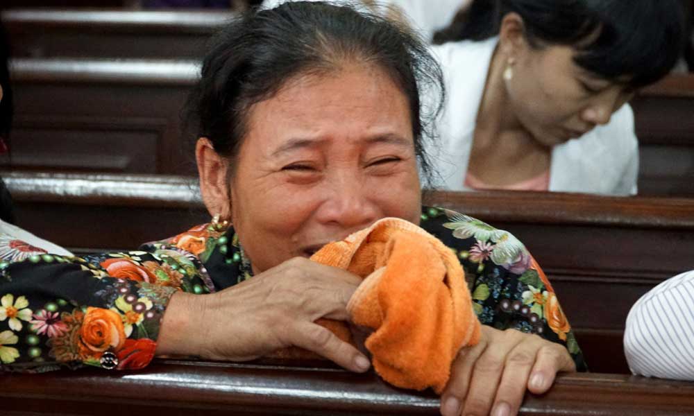 {title} Kẻ sát hại 5 người ở Bình Tân: Cha mẹ cũng chối bỏ