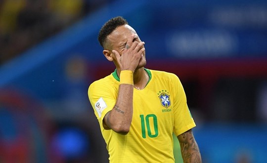 Bệnh thành tích và sức ép danh hiệu đã ép chết Neymar.