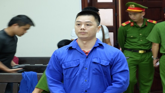 Y án sơ thẩm với kẻ dâm ô bé gái ở Hoàng Mai, Hà Nội Y án sơ thẩm với kẻ dâm ô bé gái ở Hoàng Mai, Hà Nội