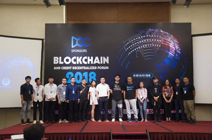 Blockchain va Ung dung tin dung phi tap trung hinh anh 1