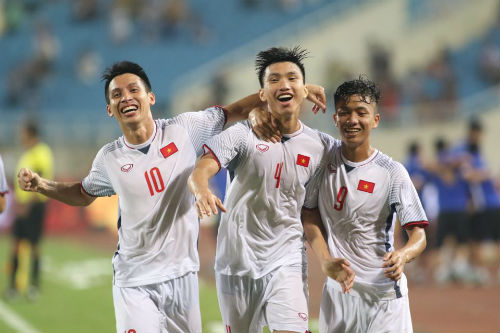 Đoàn Văn Hậu ghi siêu phẩm, U23 Việt Nam đánh bại U23 Oman