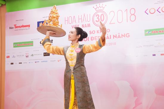 Hoa hậu Việt Nam 2018 xuất hiện nhiều tài năng bất ngờ Hoa hậu Việt Nam 2018 xuất hiện nhiều tài năng bất ngờ