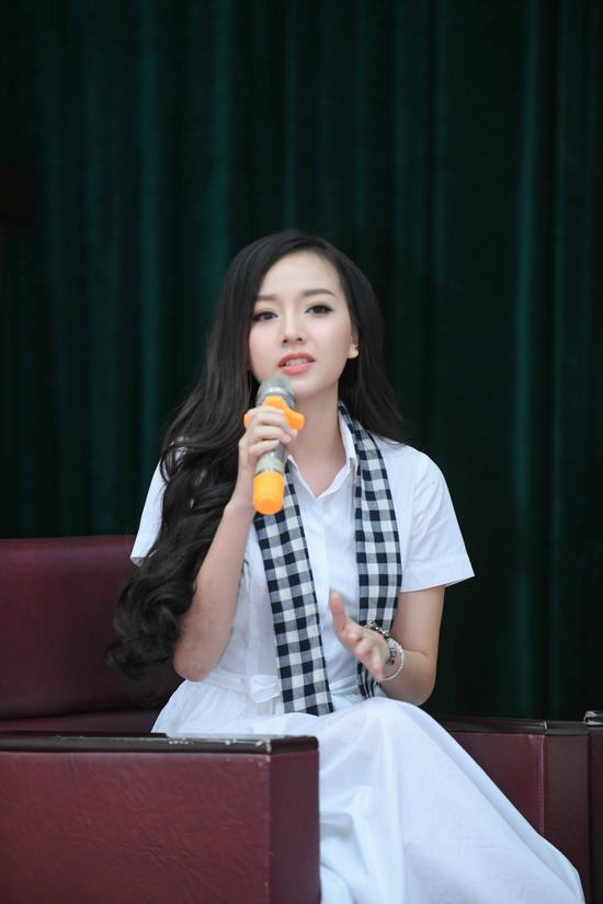 Mỹ nữ chảnh nhất “Gạo nếp gạo tẻ” vượt qua cái nghèo như thế nào? Mỹ nữ chảnh nhất “Gạo nếp gạo tẻ” vượt qua cái nghèo như thế nào?