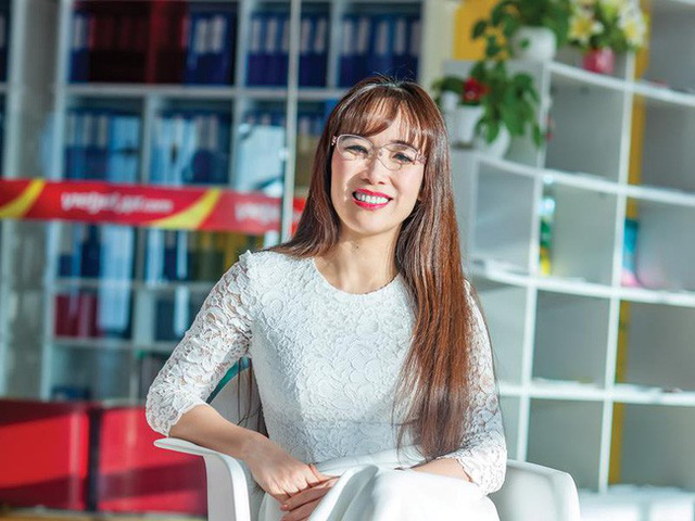 Cổ phiếu 'bứt tốc', CEO giàu nhất nước có ngay hơn 300 tỷ đồng trong sáng nay co phieu but toc ceo giau nhat nuoc co ngay hon 300 ty dong trong sang nay