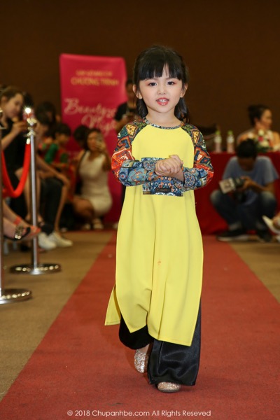 Dàn mẫu nhí top đầu Hà thành quy tụ tại sự kiện Beauty Night Dàn mẫu nhí top đầu Hà thành quy tụ tại sự kiện Beauty Night