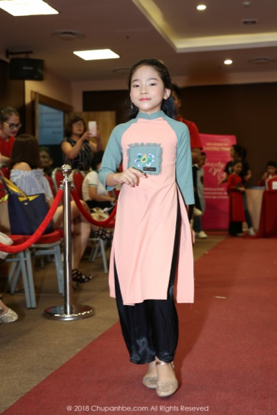 Dàn mẫu nhí top đầu Hà thành quy tụ tại sự kiện Beauty Night Dàn mẫu nhí top đầu Hà thành quy tụ tại sự kiện Beauty Night