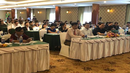 Xử lý nghiêm các hành vi xâm hại quyền lợi của người tiêu dùng Xử lý nghiêm các hành vi xâm hại quyền lợi của người tiêu dùng