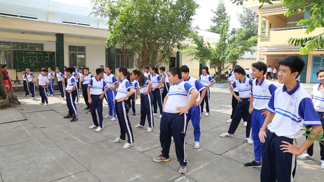 Cô chủ nhiệm: 'Phương Khánh nghỉ học 2 năm, học giỏi Toán và Văn' co chu nhiem phuong khanh nghi hoc 2 nam hoc gioi toan va van
