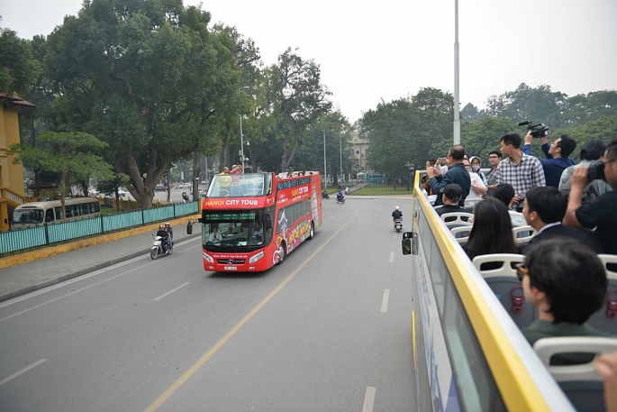 Hà Nội có thêm tuyến xe bus 2 tầng mới phục vụ du khách ha noi co them tuyen xe bus 2 tang moi phuc vu tham quan du lich