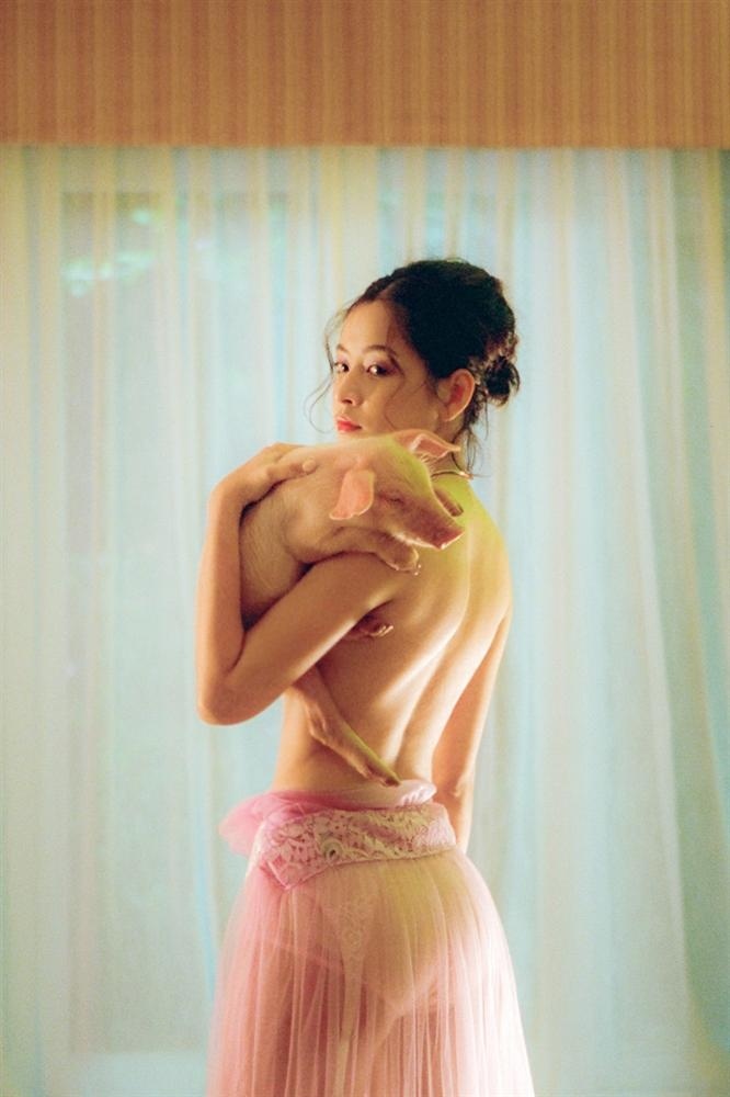Nhìn lại Vpop tháng 11: Khi những giọng ca trẻ rũ bỏ hình tượng thanh lịch nhin lai vpop thang 11 khi nhung giong ca tre ru bo hinh tuong thanh lich