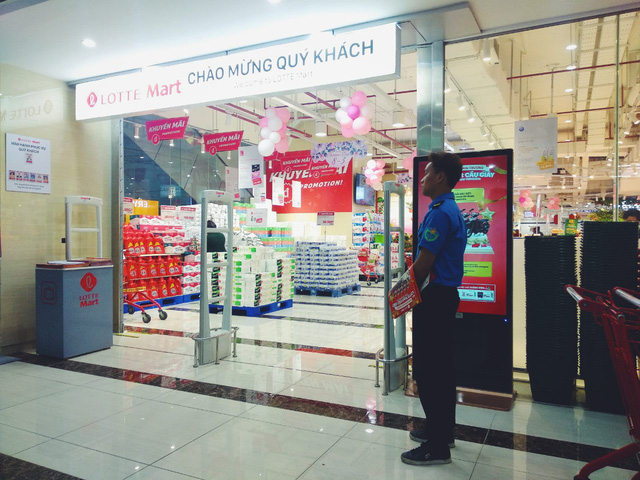 Mở siêu thị thứ 14 tại Việt Nam, thật hư lãi lỗ của Lotte Mart  - Ảnh 1.