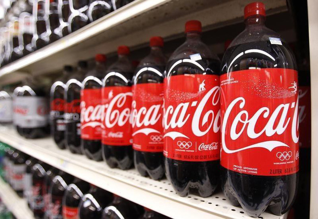 Coca-Cola, Nestle, Unilever tiết lộ bí mật khối lượng nhựa khổng lồ lên đến hàng triệu tấn đã sử dụng  - Ảnh 1.