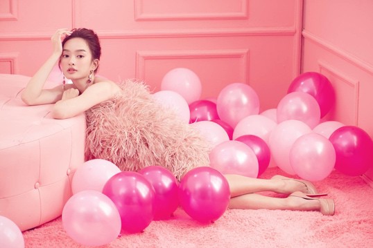 Kaity Nguyễn xinh đẹp hút hồn trong bộ ảnh mừng sinh nhật tuổi 20 - Ảnh 2.