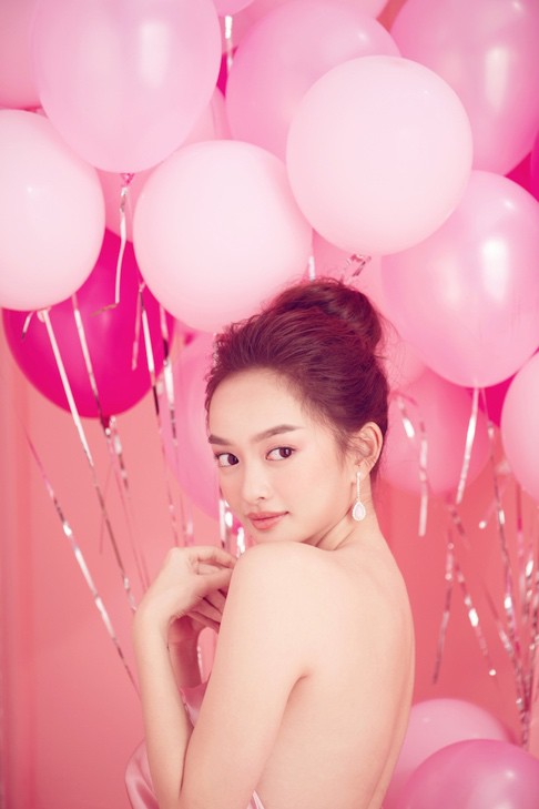 Kaity Nguyễn xinh đẹp hút hồn trong bộ ảnh mừng sinh nhật tuổi 20 - Ảnh 4.