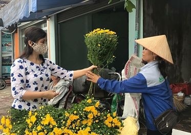 Lễ Vu lan: Giá hoa tươi tăng mạnh Lễ Vu lan: Giá hoa tươi tăng mạnh