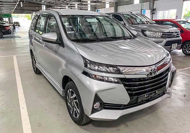 TOP 10 xe ế ẩm nhất Việt Nam: Nhiều mẫu mới tụt dốc