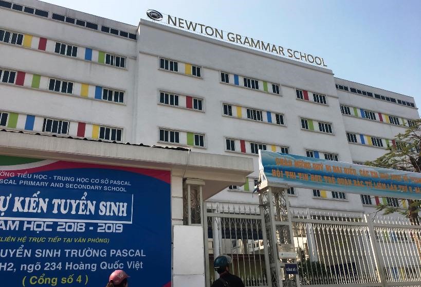 Trường liên cấp Newton là trường tư thục có tiếng tại Hà Nội.