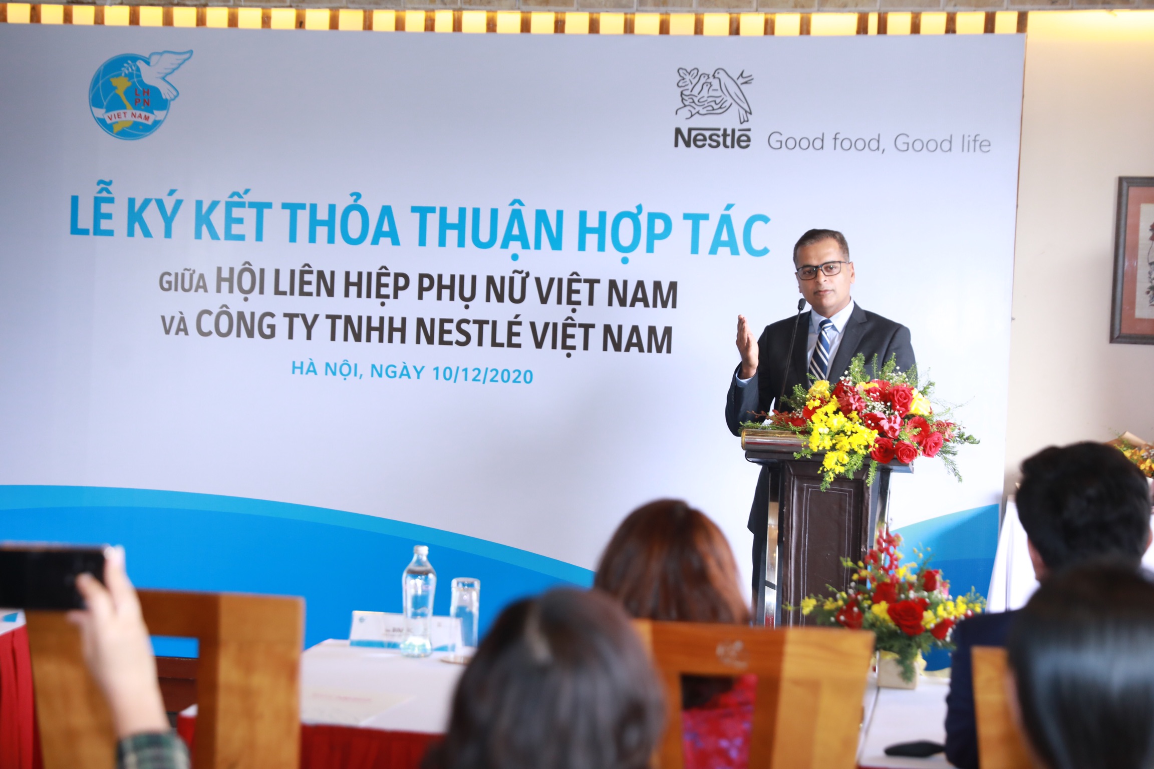Ông Binu Jacob - Tổng Giám đốc Nestlé Việt Nam chia sẻ về chương trình hợp tác tại Lễ ký kết.