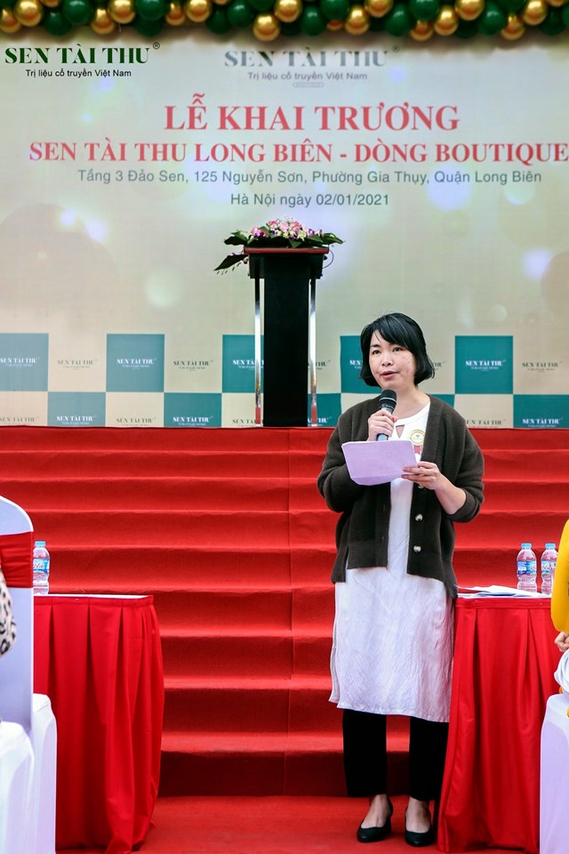 Bà Nguyễn Thị Thùy Linh - Tổng Giám Đốc Tập đoàn Sen Tài Thu Việt Nam phát biểu tại buối lễ.