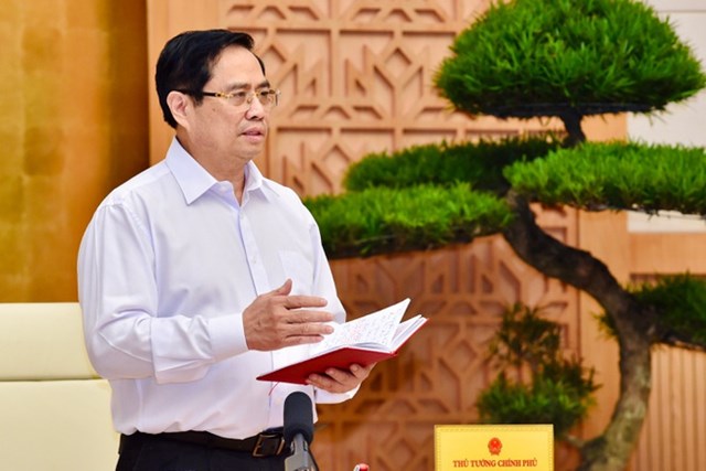 Thủ tướng Phạm Minh Chính chủ trì cuộc họp trực tuyến với TPHCM và 7 tỉnh vùng kinh tế trọng điểm phía Nam hôm 4/7 vừa qua - Ảnh: Dân trí.