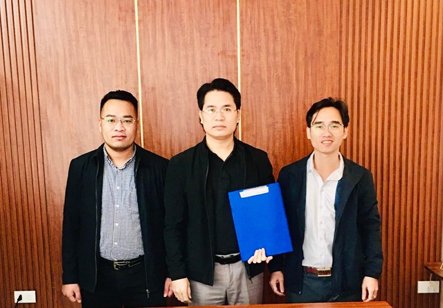 Công ty Luật TNHH Hoa Nhật Minh và Công ty Cổ phần TSC Media Việt Nam chính thức diễn ra lễ ký kết thỏa thuận hợp tác.