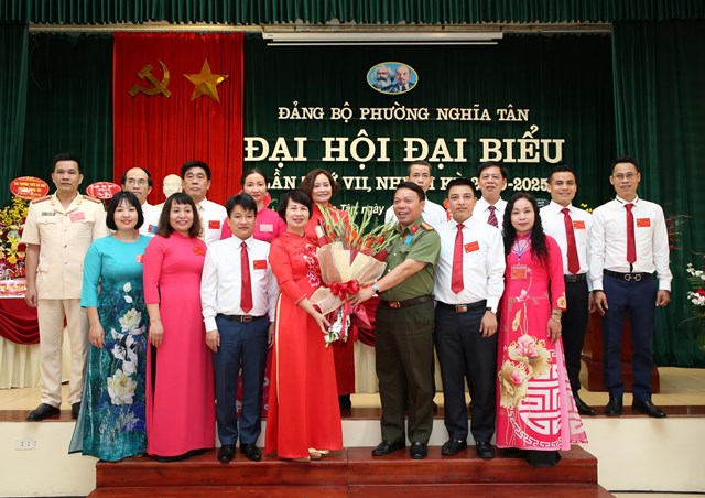 Đại hội đại biểu Đảng bộ phường Nghĩa Tân, quận Cầu Giấy, thành phố Hà Nội.