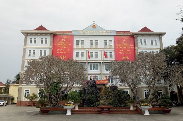 Trụ sở các cơ quan các cấp huyện Lương Sơn, tỉnh Hòa Bình - Ảnh: Sơn Thủy