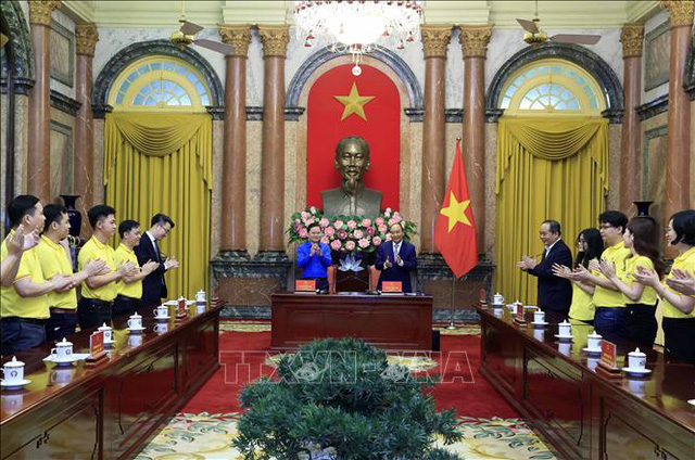 Chủ tịch nước gặp mặt các gương mặt trẻ tiêu biểu của thanh niên Việt Nam - Ảnh 1.
