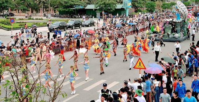 Lễ hội Carnival đường phố.