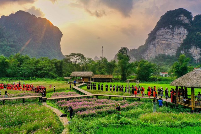 Lâm Bình là nơi lưu giữ những giá trị văn hóa truyền thống của 13 dân tộc thiểu số.
