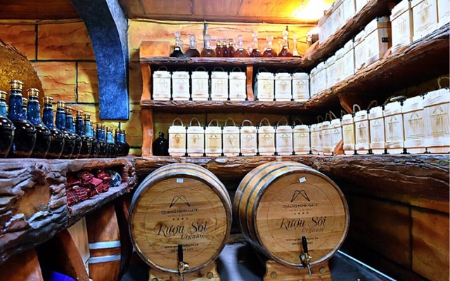 Hầm rượu được thiết kế theo kiến trúc hầm rượu cổ