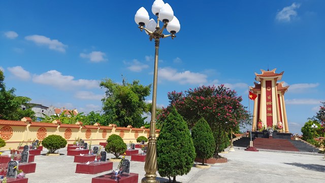 Nghĩa trang liệt sĩ x&atilde; Trực Ch&iacute;nh, huyện Trực Ninh, tỉnh Nam Định.
