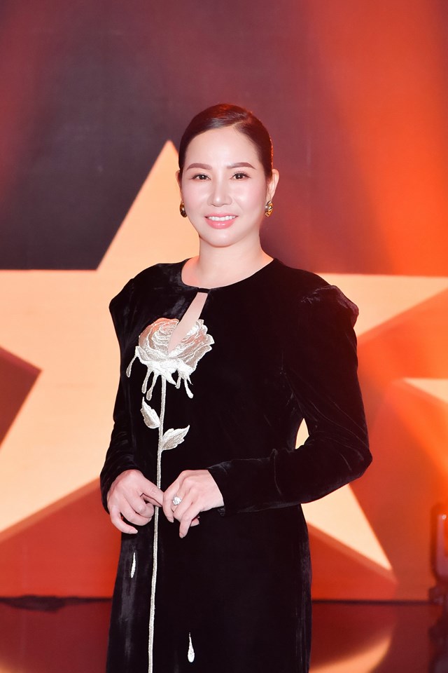 Bà Chu Đậu - Trưởng ban tổ chức Dạ tiệc kết nối Doanh nhân - Christmas Season 2022