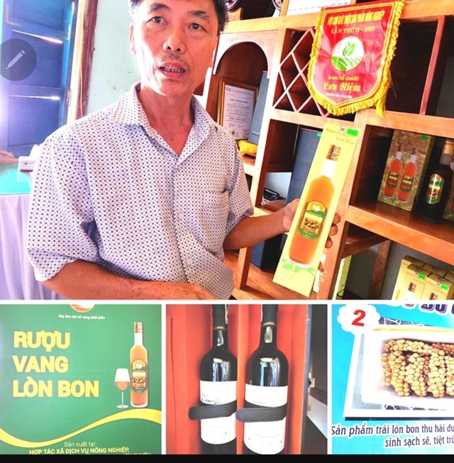 Ông Tống Phước Tuấn - Giám đốc HTX Dịch vụ nông nghiệp cùng các sản phẩm của HTX sản xuất