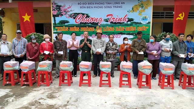 Chương trình “Xuân Biên phòng ấm lòng dân Biên giới” năm 2023 của BĐBP tỉnh Long An.  