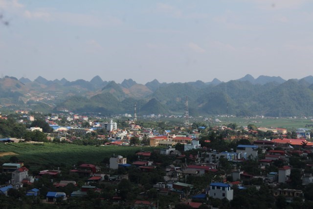 Diện mạo Nông thôn mới ở huyện Mộc Châu, tỉnh Sơn La đang ngày càng đổi thay. Ảnh: Phi Long