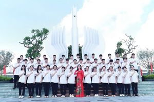 Trường THPT An Dương tưởng niệm Liệt sĩ: Tri ân và tiếp bước truyền thống