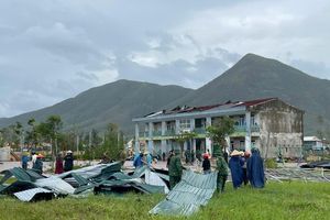 Hà Tĩnh huy động tổng lực khắc phục hậu quả bão số 10