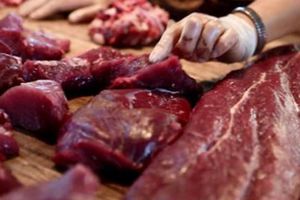 Bản tin Tiêu dùng 31/5: Giá bò hơi "chạm đáy", thịt bò ở chợ vẫn không giảm