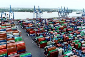 Khối lượng hàng hóa thông qua cảng biển 4 tháng đầu năm tăng trưởng chậm?